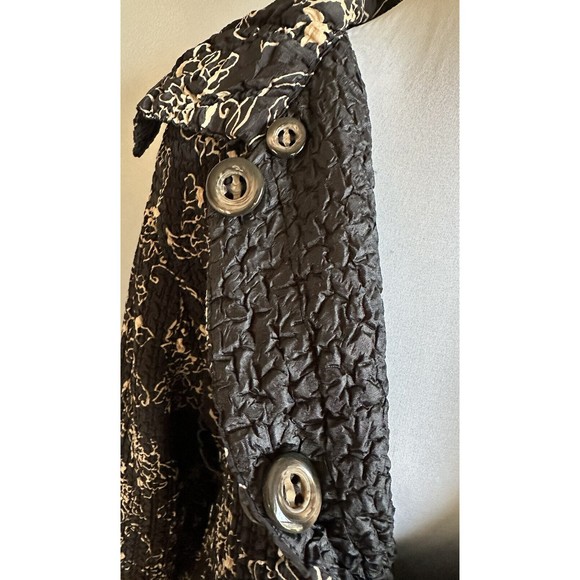 Women’s Polyester Seersucker Jacket Reversible Black Tan Button Coat No tags - Picture 6 of 7